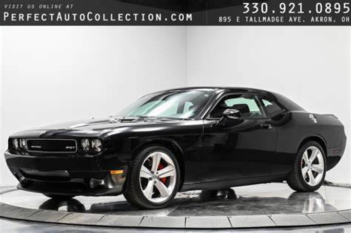 2009 Dodge Challenger SRT-8