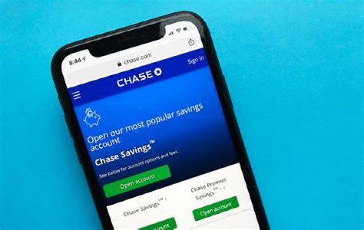 close chase savings account