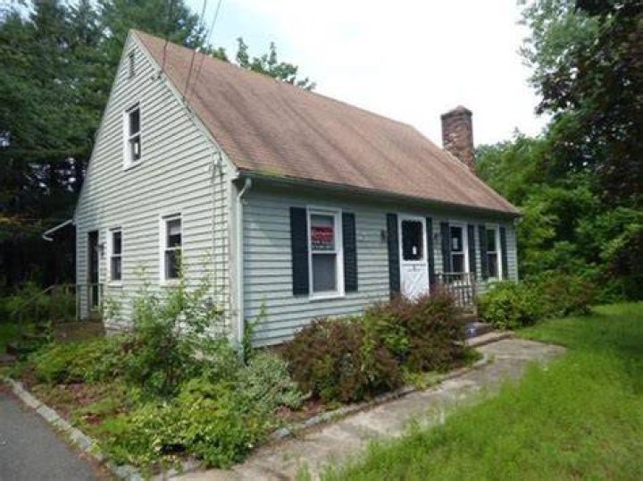 foreclosed homes in ma