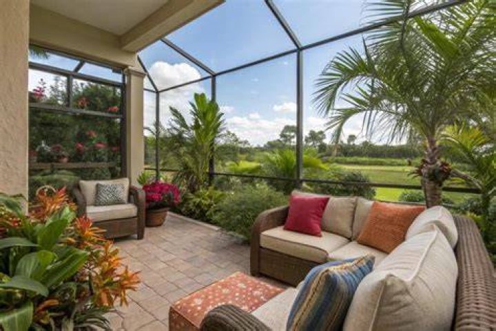 lanai patio